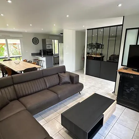 Des Remparts * Hauvine